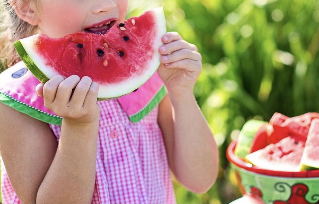 Importancia de tomar fruta en verano